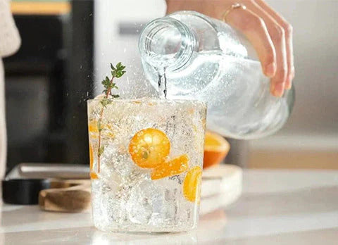 De voordelen van bruiswater drinken