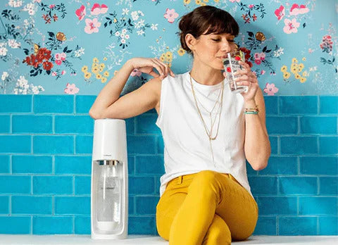 Is bruiswater even goed voor je vochtbalans als gewoon water?