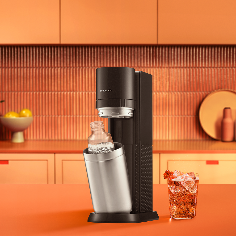 JAP Xstream - Bruiswatertoestel met 1 liter RVS fles en Co2 cilinder JAP Xstream - Bruiswatertoestel met 1 liter RVS fles en Co2 cilinder